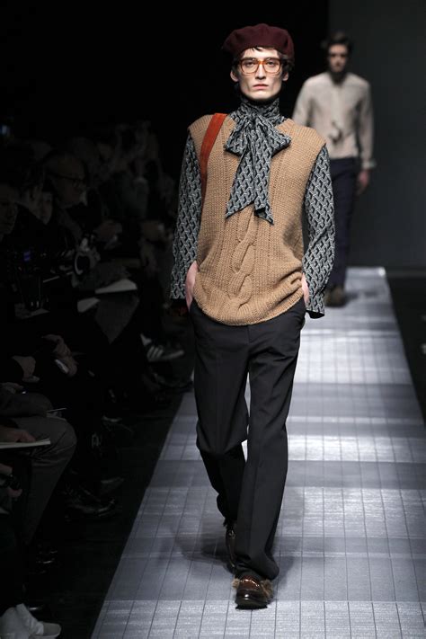 gucci wardrobe for men